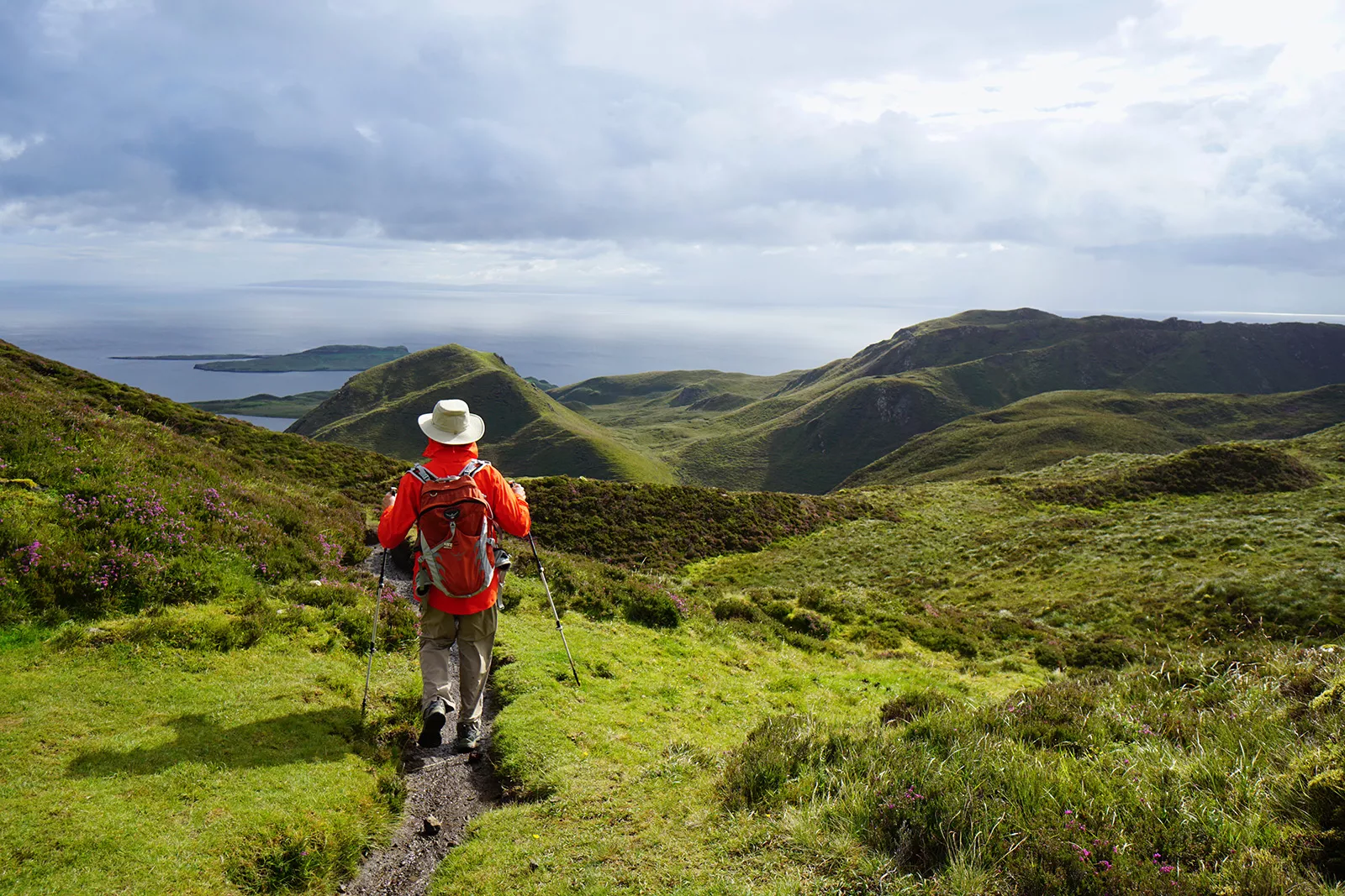 How to Find Free Walking Tours in Remote Areas (1)